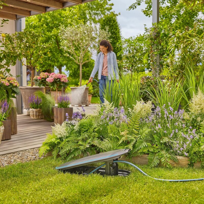 GARDENA Undercover Schlauchbox RollUp M, 20 m Schlauch, diskrete unterirdische Installation – Bild 5